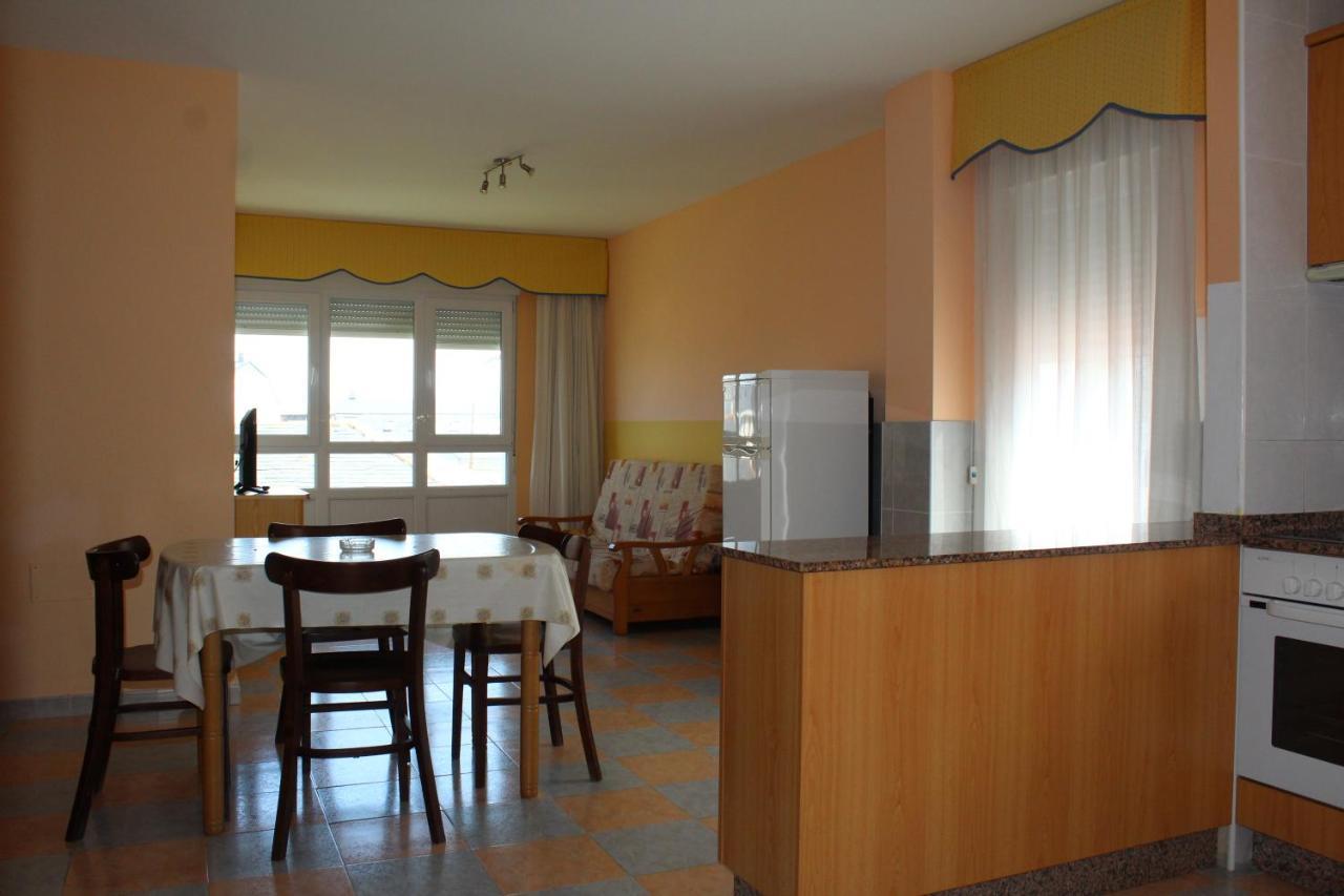 Apartamentos Los Gemelos Foz Bagian luar foto