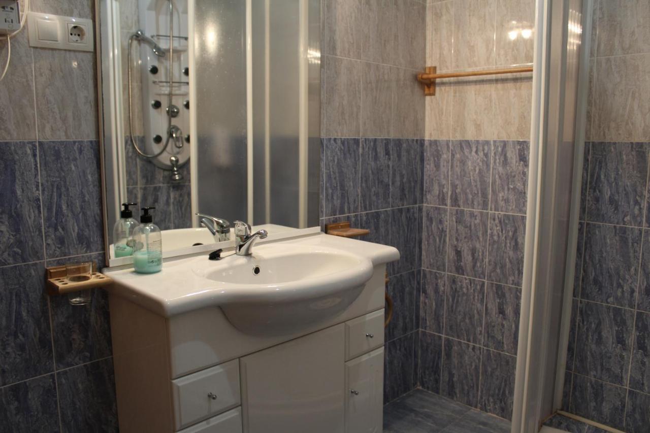 Apartamentos Los Gemelos Foz Bagian luar foto